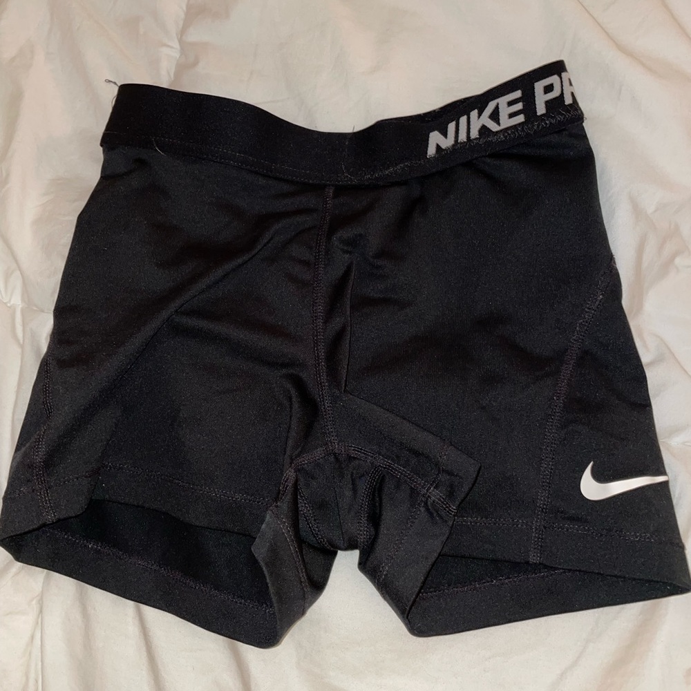 Black Nike Pro spandex